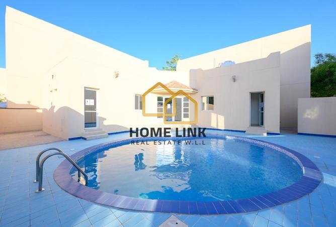 990754 - Property Image 3