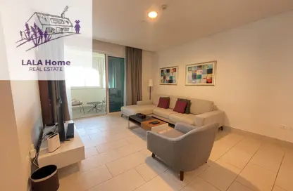 Apartment - 1 Bedroom - 2 Bathrooms for rent in Viva West - Viva Bahriyah - The Pearl Island - Doha