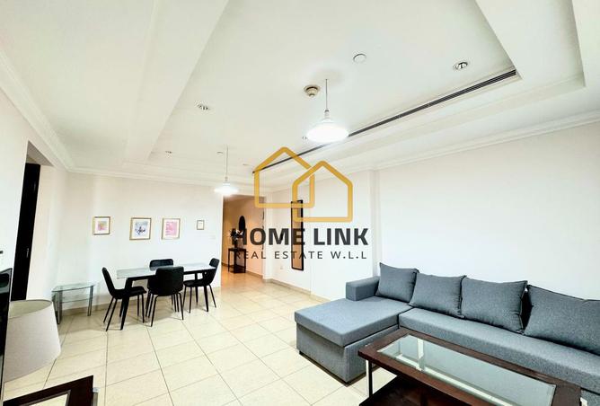905693 - Property Image 3