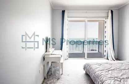 Apartment - 2 Bedrooms - 3 Bathrooms for rent in Viva West - Viva Bahriyah - The Pearl Island - Doha