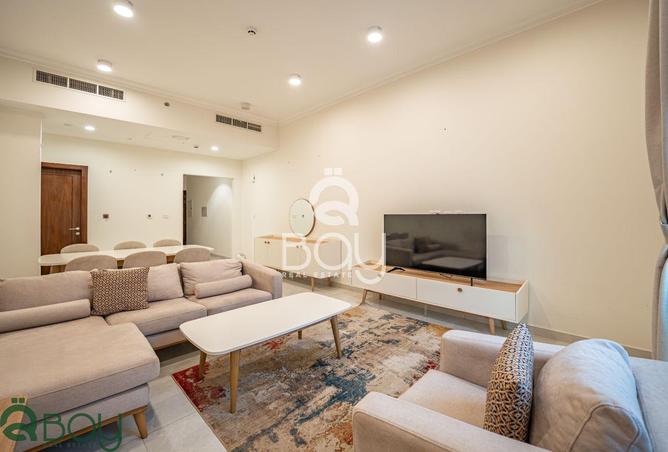 978693 - Property Image 2