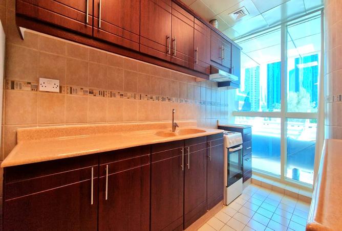 937692 - Property Image 2