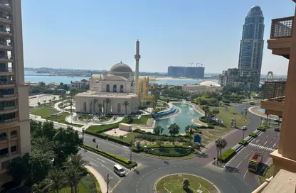 Apartment - 2 Bedrooms - 4 Bathrooms for rent in West Porto Drive - Porto Arabia - The Pearl Island - Doha