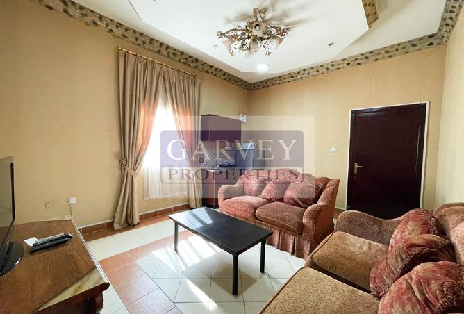 930743 - Property Image 3