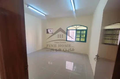 Empty Room image for: Apartment - 2 Bedrooms - 2 Bathrooms for rent in Al Mansoura - Al Mansoura - Doha, Image 1