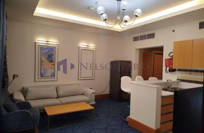 شقة - غرفة نوم - 1 حمام للايجار في رويال بلازا - السد - الدوحة