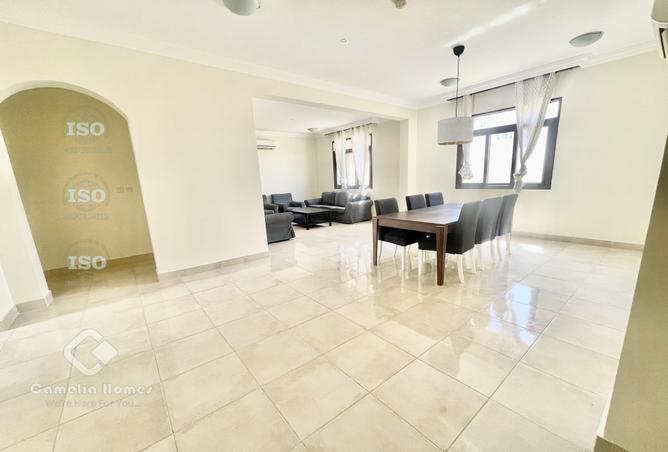 989089 - Property Image 2