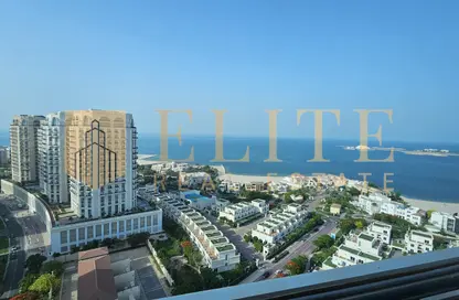 Apartment - 3 Bedrooms - 3 Bathrooms for rent in Floresta Gardens - Floresta Gardens - The Pearl Island - Doha