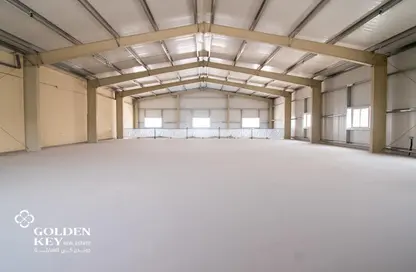 Warehouse - Studio - 7+ Bathrooms for sale in Argentine Neighbourhood - Birkat Al Awamer - Al Wakra