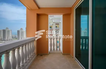 Apartment - 2 Bedrooms - 3 Bathrooms for sale in West Porto Drive - Porto Arabia - The Pearl Island - Doha Apartment - 2 Bedrooms - 3 Bathrooms for sale in West Porto Drive - Porto Arabia - The Pearl Island - Doha