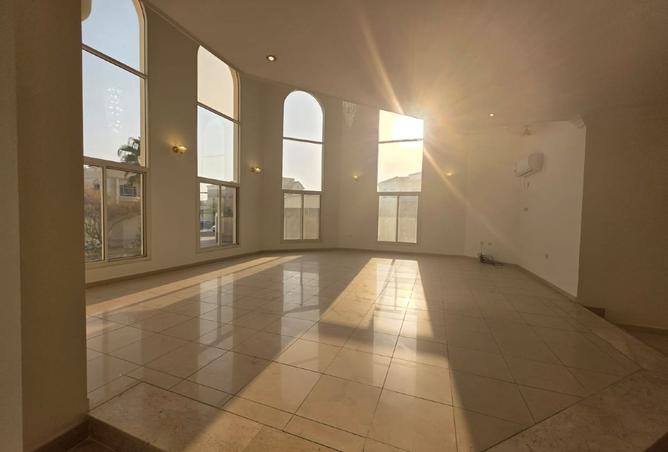 930815 - Property Main Image