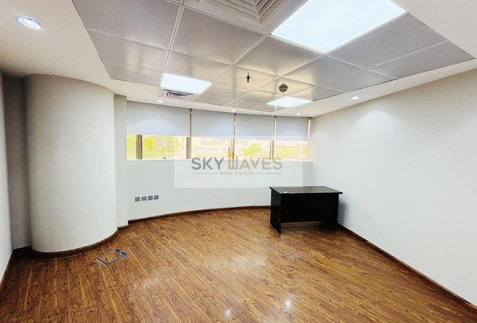 946479 - Property Image 3