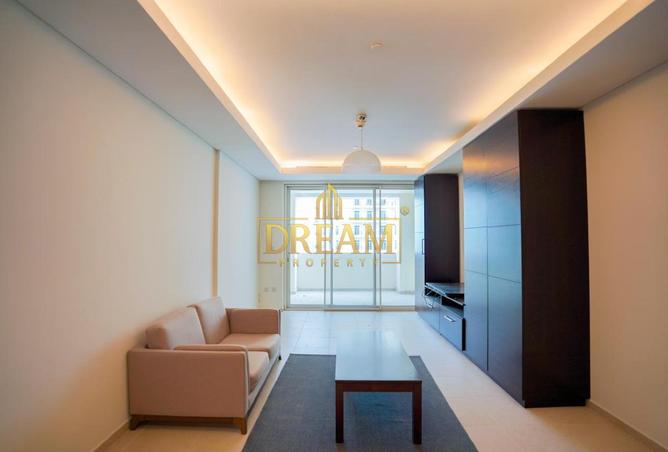 994360 - Property Image 2