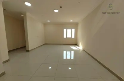 Apartment - 3 Bedrooms - 3 Bathrooms for rent in Bin Omran - Fereej Bin Omran - Doha