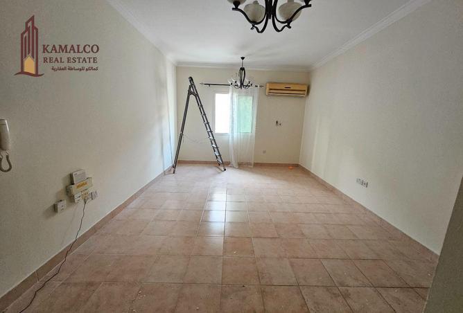 933685 - Property Main Image