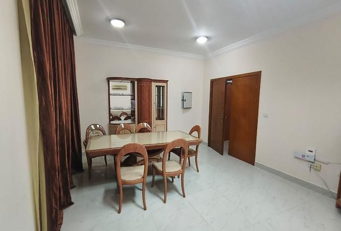 971251 - Property Image 3