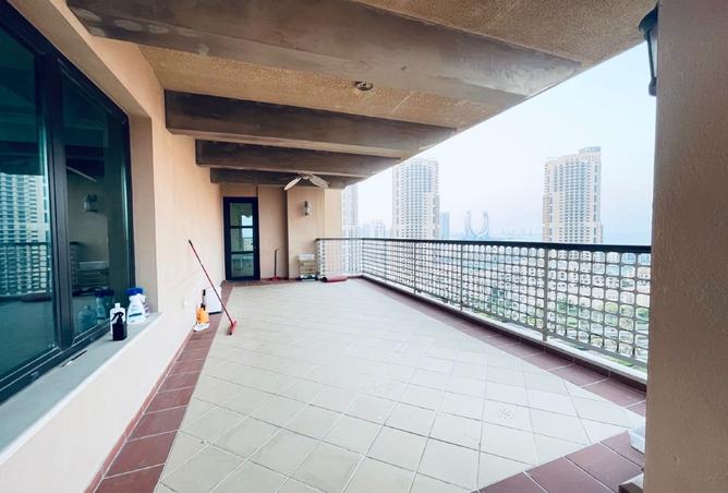 988104 - Property Image 3