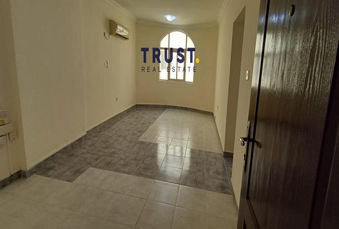938997 - Property Image 2