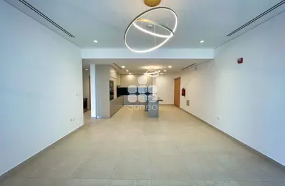 Apartment - 1 Bedroom - 2 Bathrooms for rent in Floresta Gardens - Floresta Gardens - The Pearl Island - Doha