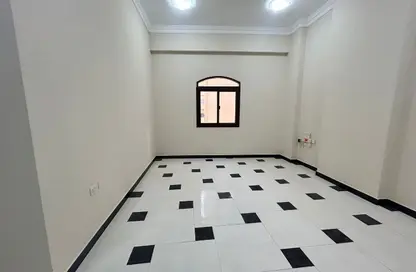 Apartment - 3 Bedrooms - 3 Bathrooms for rent in Al Nasr Street - Al Nasr - Doha