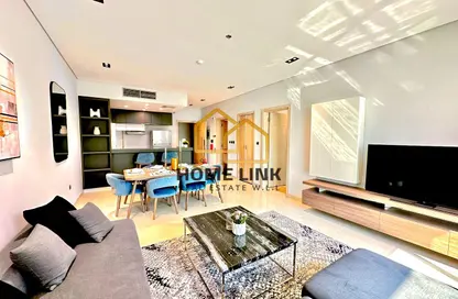 Apartment - 1 Bedroom - 2 Bathrooms for sale in Marina Residences 195 - Marina District - Lusail