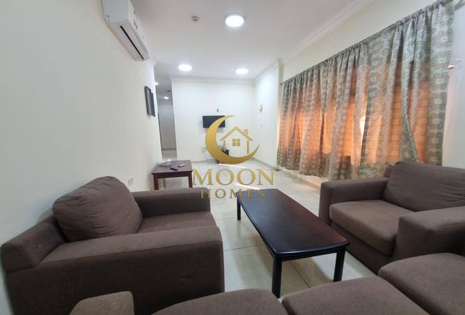 971810 - Property Image 2