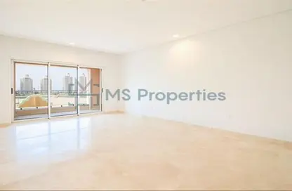 Apartment - 3 Bedrooms - 4 Bathrooms for rent in Viva East - Viva Bahriyah - The Pearl Island - Doha