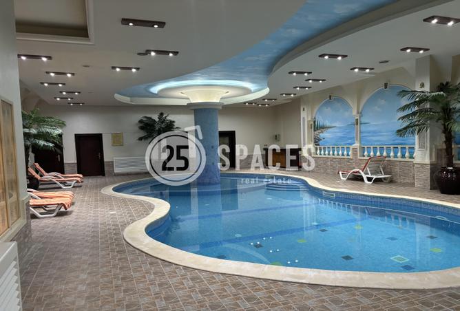 958168 - Property Image 3