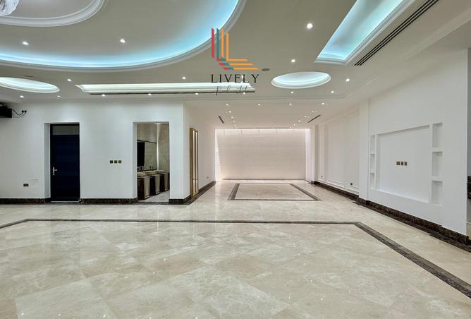 927115 - Property Image 3