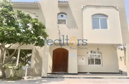 Villa - 3 Bedrooms - 4 Bathrooms for rent in Al Duhail North - Al Duhail - Doha