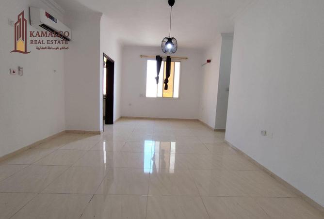955930 - Property Image 2
