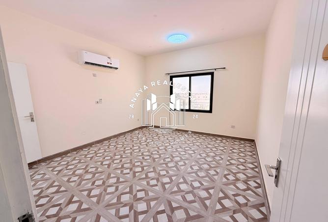 966650 - Property Image 2