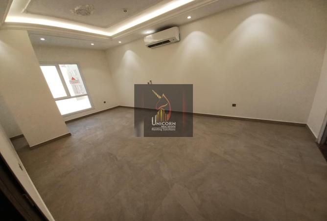 935381 - Property Image 2
