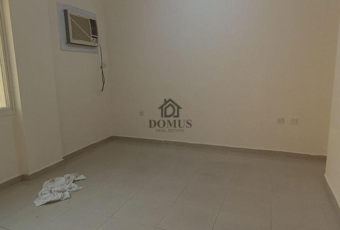 973330 - Property Image 2