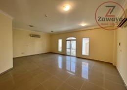 صورةغرفة فارغة لـ: شقة - 2 غرف نوم - 3 حمامات للكراء في 871 شارع - جنوب الدحيل - الدحيل - الدوحة, صورة 1
