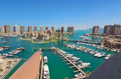 شقة - 3 غرف نوم - 5 حمامات للبيع في طريق بورتو الغربي - بورتو أرابيا - جزيرة اللؤلؤة - الدوحة