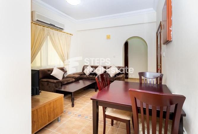 975340 - Property Image 2