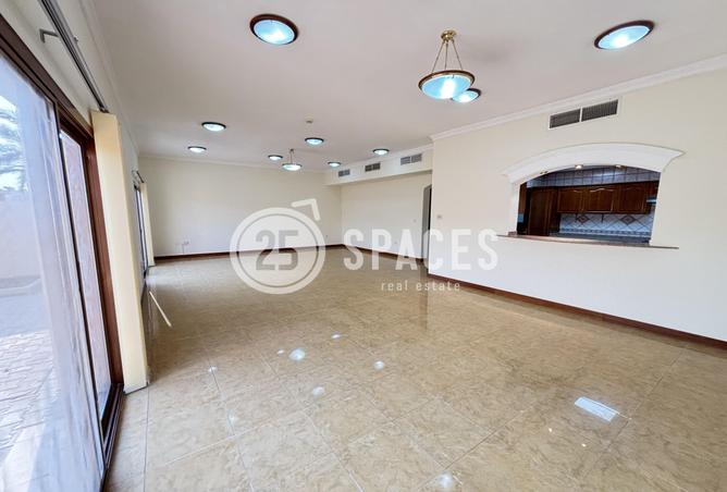 977003 - Property Image 3