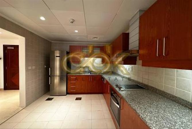 820246 - Property Image 2