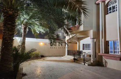 Villa - 5 Bedrooms - 5 Bathrooms for rent in Mamoura 18 - Al Maamoura - Doha