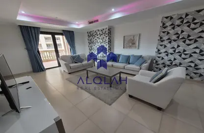 Apartment - 1 Bedroom - 2 Bathrooms for rent in West Porto Drive - Porto Arabia - The Pearl Island - Doha