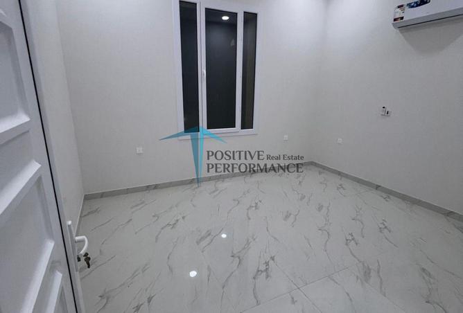 1004526 - Property Image 3