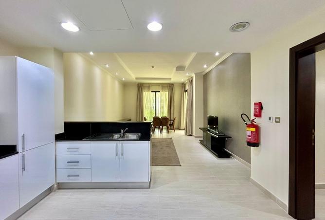 996818 - Property Image 2