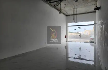 Empty Room image for: Shop - Studio - 1 Bathroom for rent in Al Hilal - Al Hilal - Doha, Image 1