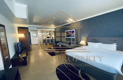 Apartment - Studio - 1 Bathroom for rent in West Bay Tower - West Bay - West Bay - Doha
