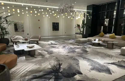 Apartment - 1 Bedroom - 2 Bathrooms for rent in Floresta Gardens - The Pearl Island - Doha