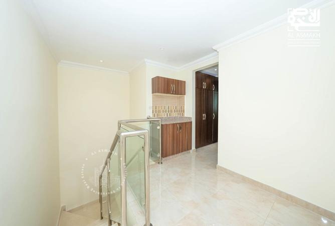 960679 - Property Image 3