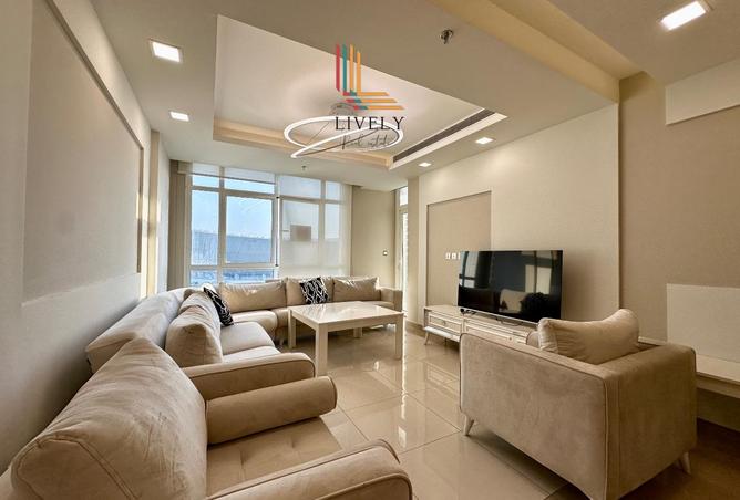 967033 - Property Main Image