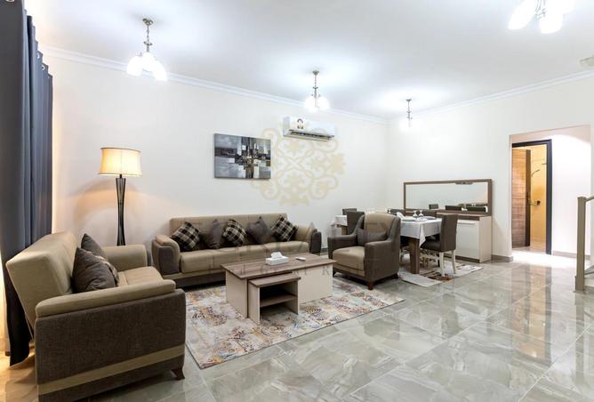 982614 - Property Image 3