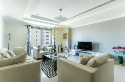 Apartment - 2 Bedrooms - 3 Bathrooms for rent in East Porto Drive - Porto Arabia - The Pearl Island - Doha